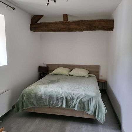 gîte chez Elena Cairon Extérieur photo